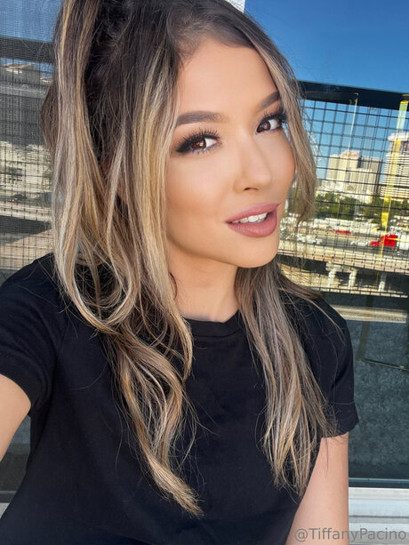 Discotacos model xxx galleries