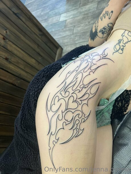 Jenna Benna top model image