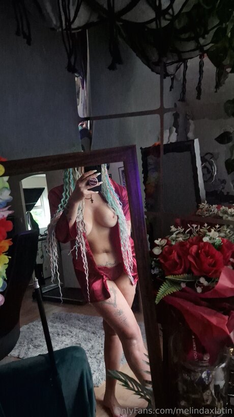 Melindaxlatin pornstar sexy picture