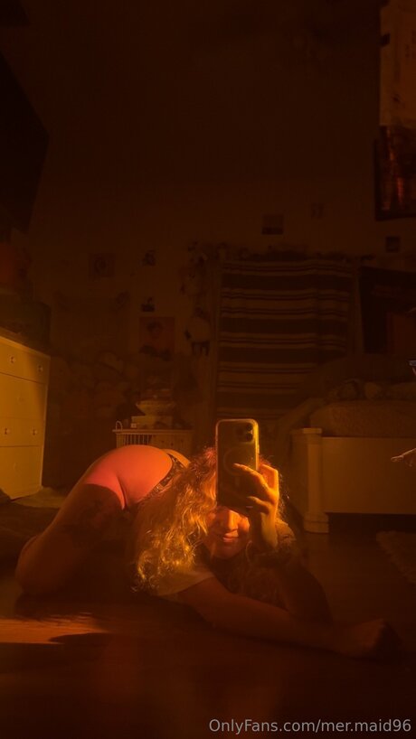 Themermaid007 naked pornstar picture