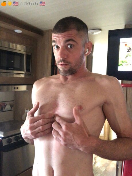 Rick676 sexy actress pic