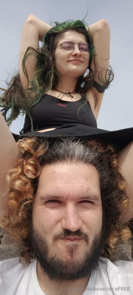 Poilsdesorcier Efree star top images