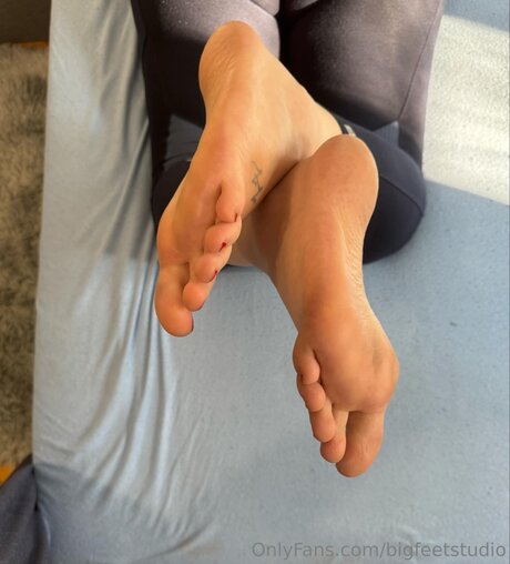 Bigfeetstudio pornstar nudes img