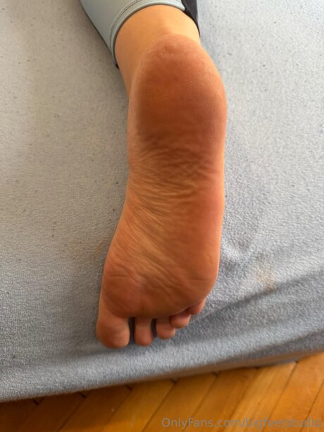 Bigfeetstudio nice actress pics