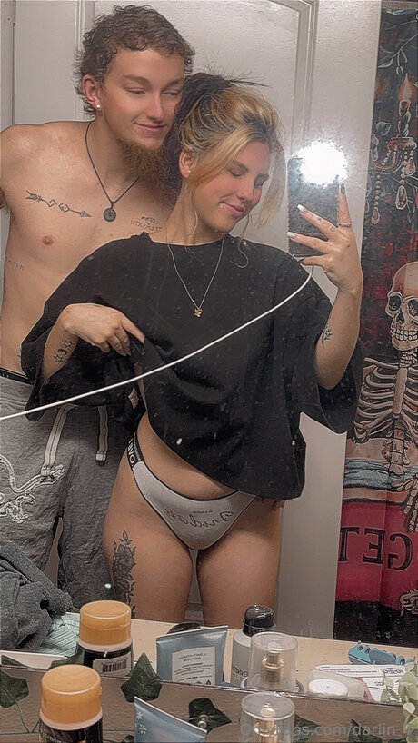 Darlin 7 model naked pics