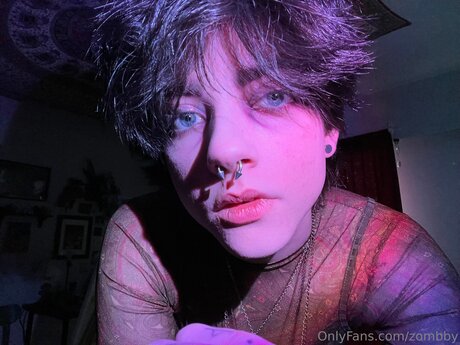 Zombby star exclusive pic