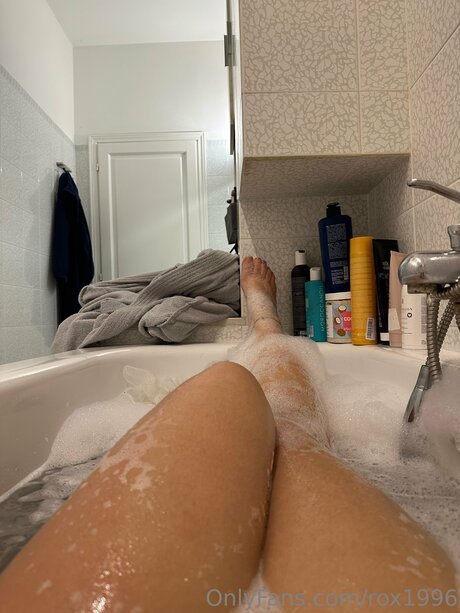 Rox1996 pornstar free gallery