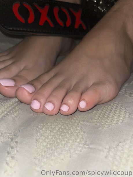 Spicywildcoup top model photo