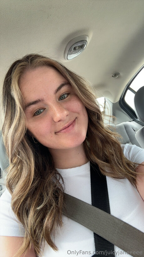 Juicyjaneeeee art model galleries