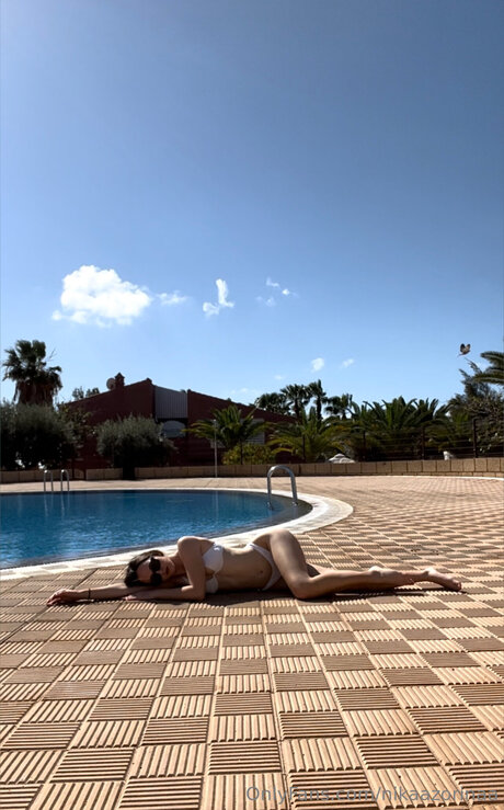 Nikaazorinaa star pornographic gallery