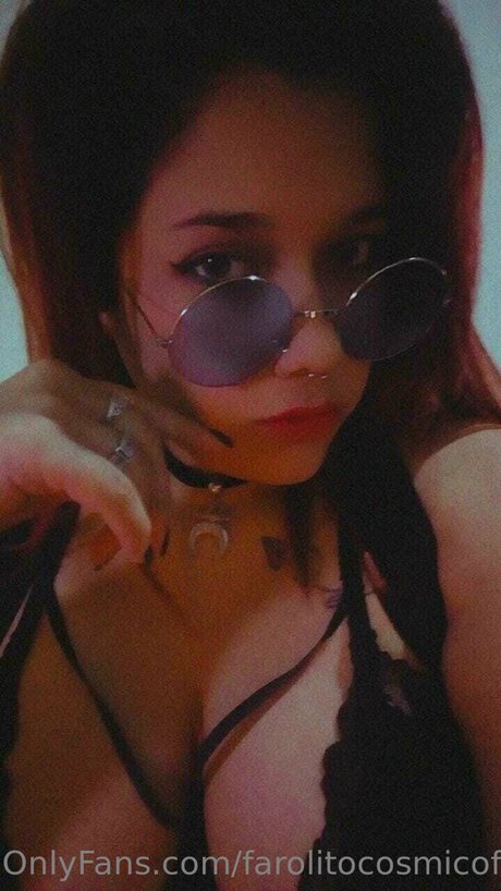 Farolitocosmicofree model xxx picture