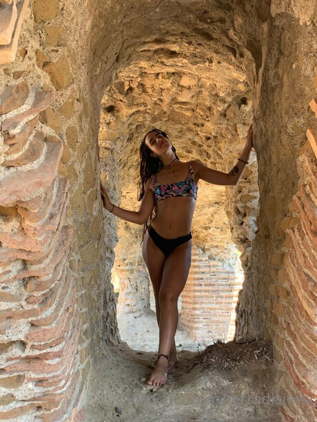 Terradisiena pornstar naked picture