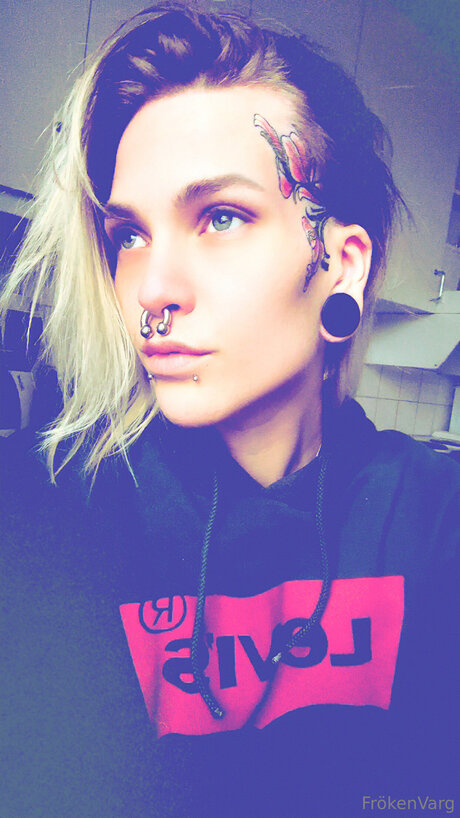 Frokenvarg star xxx photo