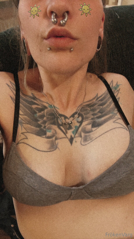 Frokenvarg star nude image