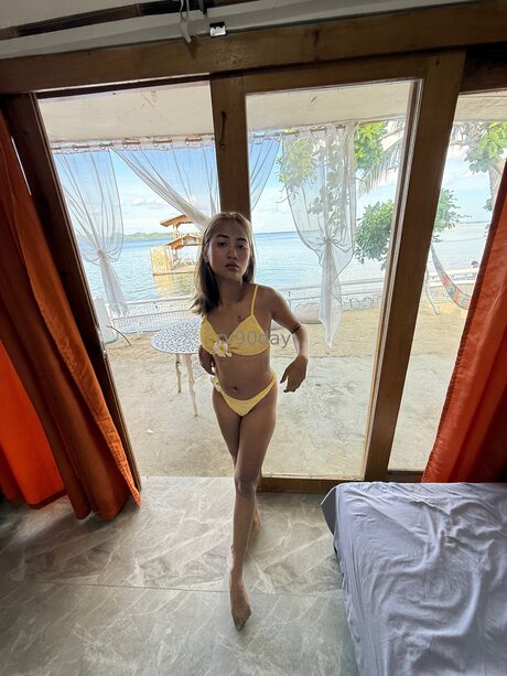 Rv90day hot model photos