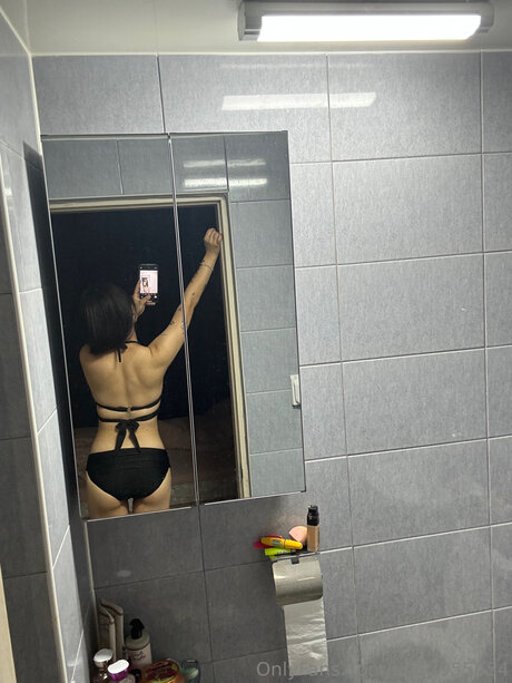 U412955454 pornstar high quality gallery