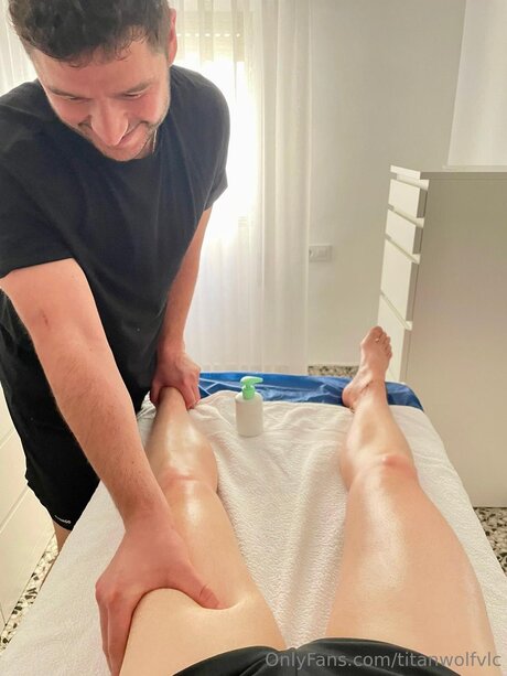 Titanwolfanss naked star pic