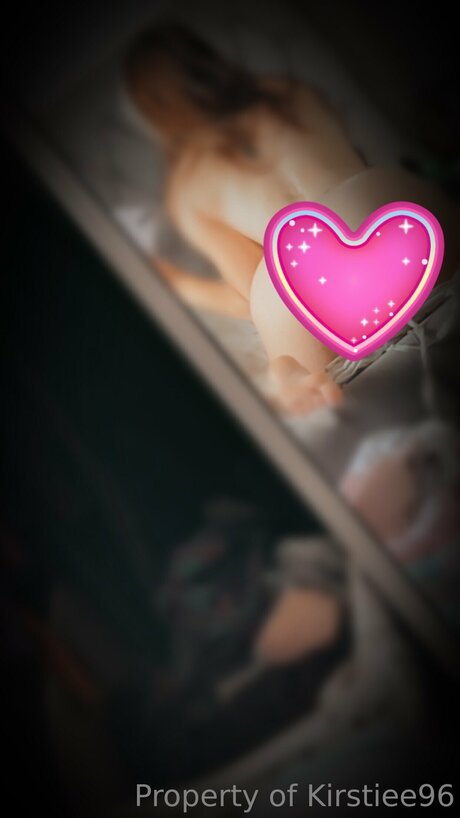 Kirstiee96free art model archive