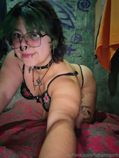 Fungitogoth model beautiful images