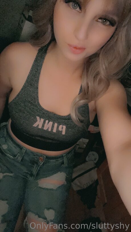 Sluttyshy porn star galleries