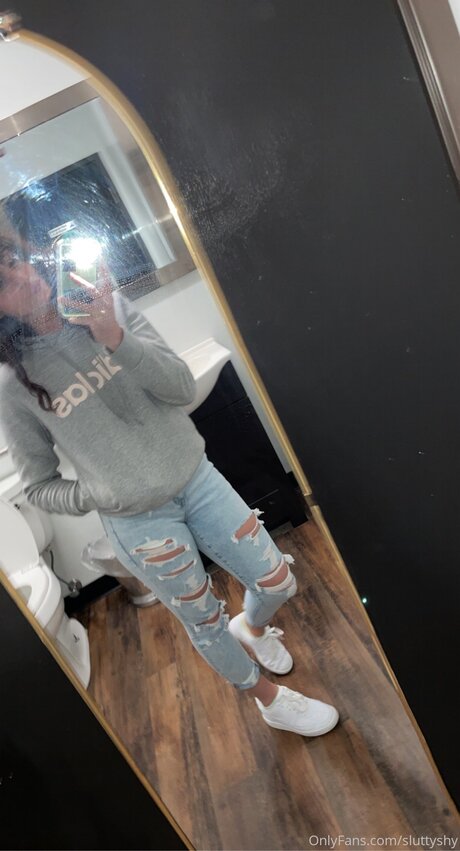 Sluttyshy star high quality pics