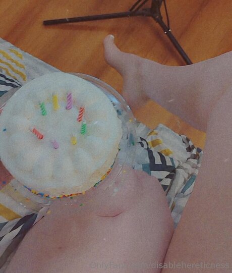 Disablehereticness model porn images