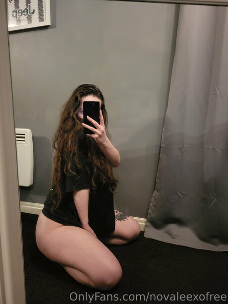 Novaleexofree model nude galleries