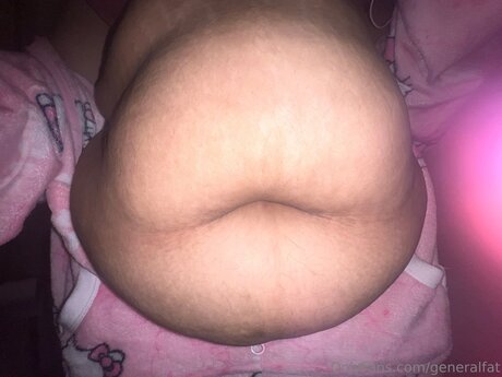 Generalfat star nude photo