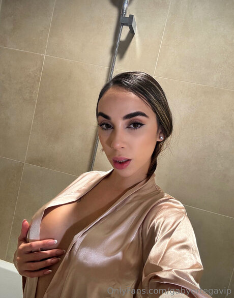 Gabyortegavip model xxx pictures