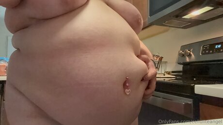 Celluliteangel erotic pornstar pic