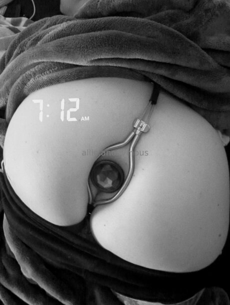 Allie Anonymous star porn gallery