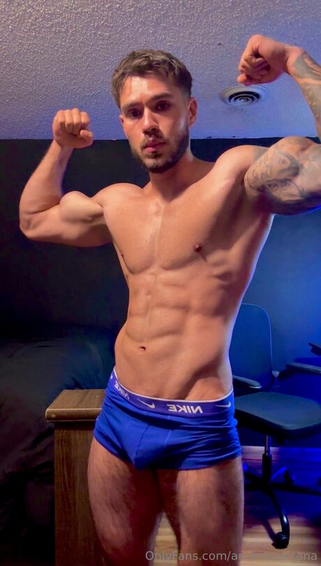 Mosescervantesg top star photos