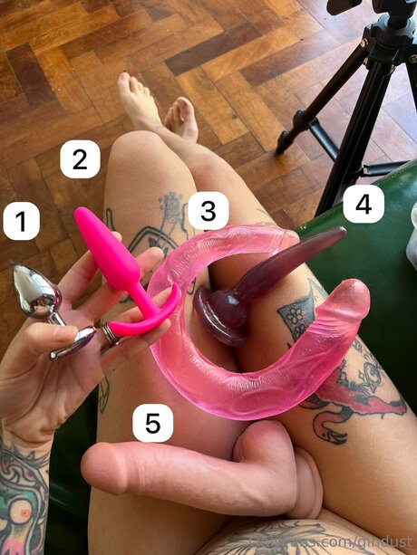 Gindust pornstar nudes images