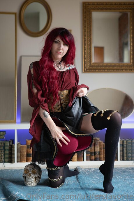 Lucifersfavorite nudes star img