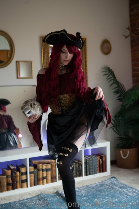 Lucifersfavorite model hd image