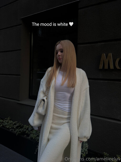 Amelieeluv star sex img