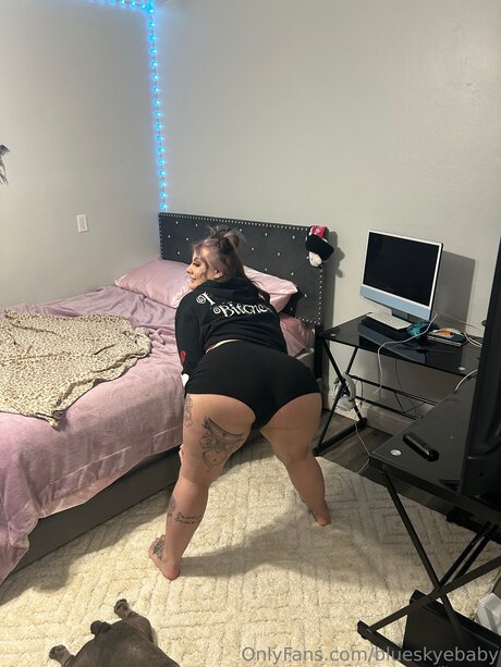 Blueskyebaby pornstar free picture