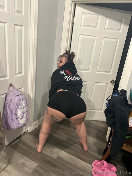 Blueskyebaby xxx model gallery