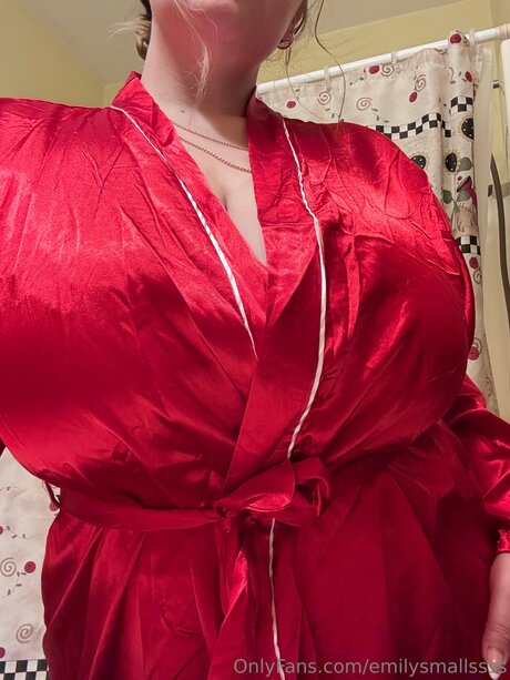 Emilysmallssss sex pornstar picture