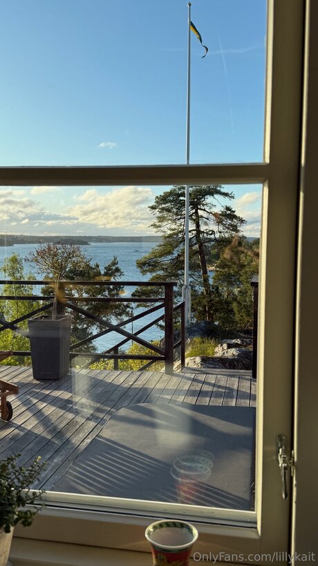 Lillykait model sex picture