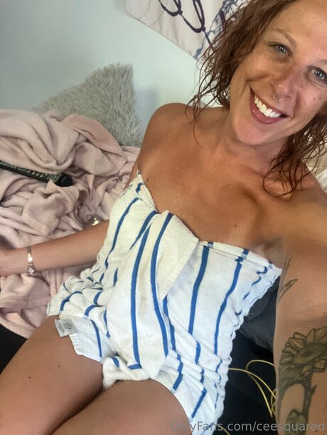 Ceesquared hot pornstar galleries