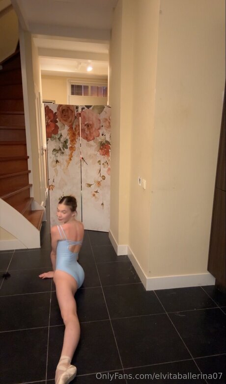 Elvitaballerina07 high quality actress pic