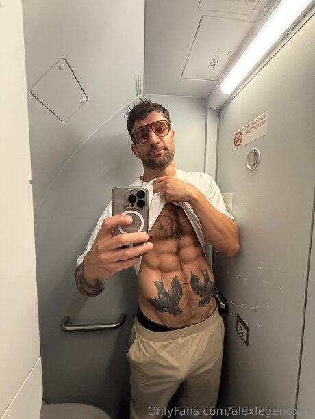 Alexlegendxxx pretty pornstar img