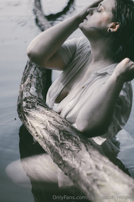 Psychodoll Model sex model pictures