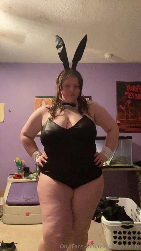 Useless Succubi model free photo