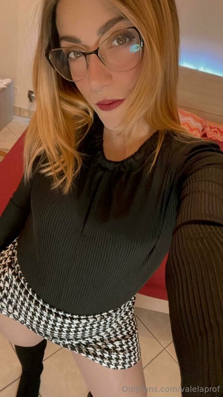 Latuavale pornographic actress photo