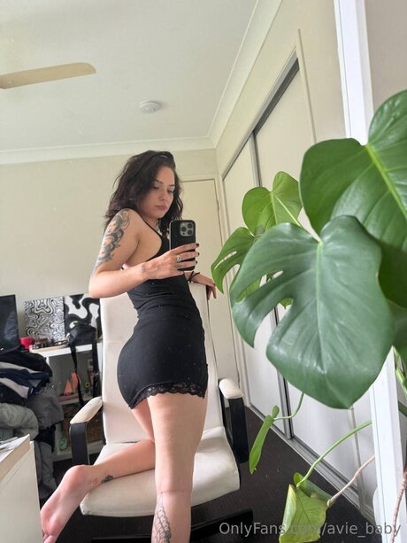 Avie Baby pornstar naked pictures