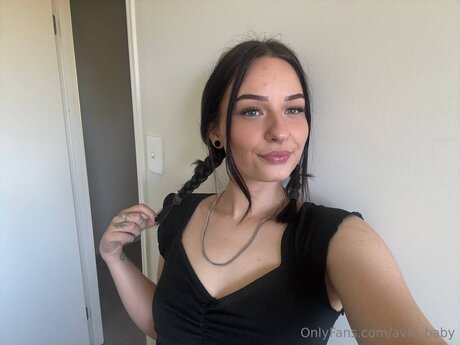 Avie Baby art actress archive