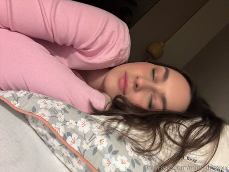 Mini Mimixx erotic pornstar img