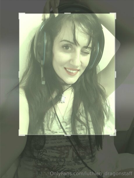 Luthien Dragonstaff star top gallery